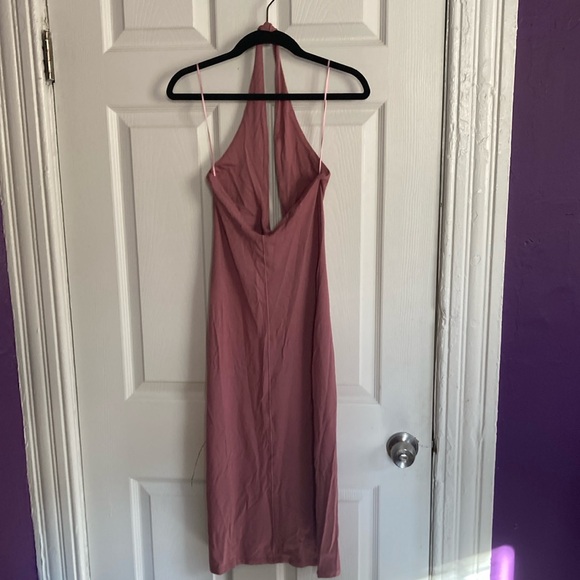 SKIMS smooth lounge mid halter dress in redwood NWT - Picture 3 of 7